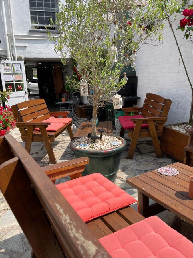 Red Lion Inn Sidbury Exterior foto