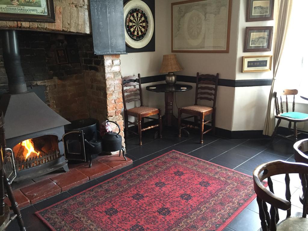 Red Lion Inn Sidbury Exterior foto